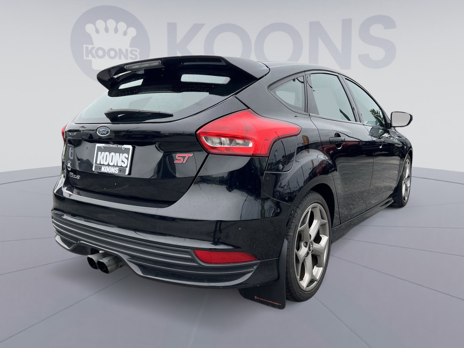 Certified 2018 Ford Focus ST FWD image 16