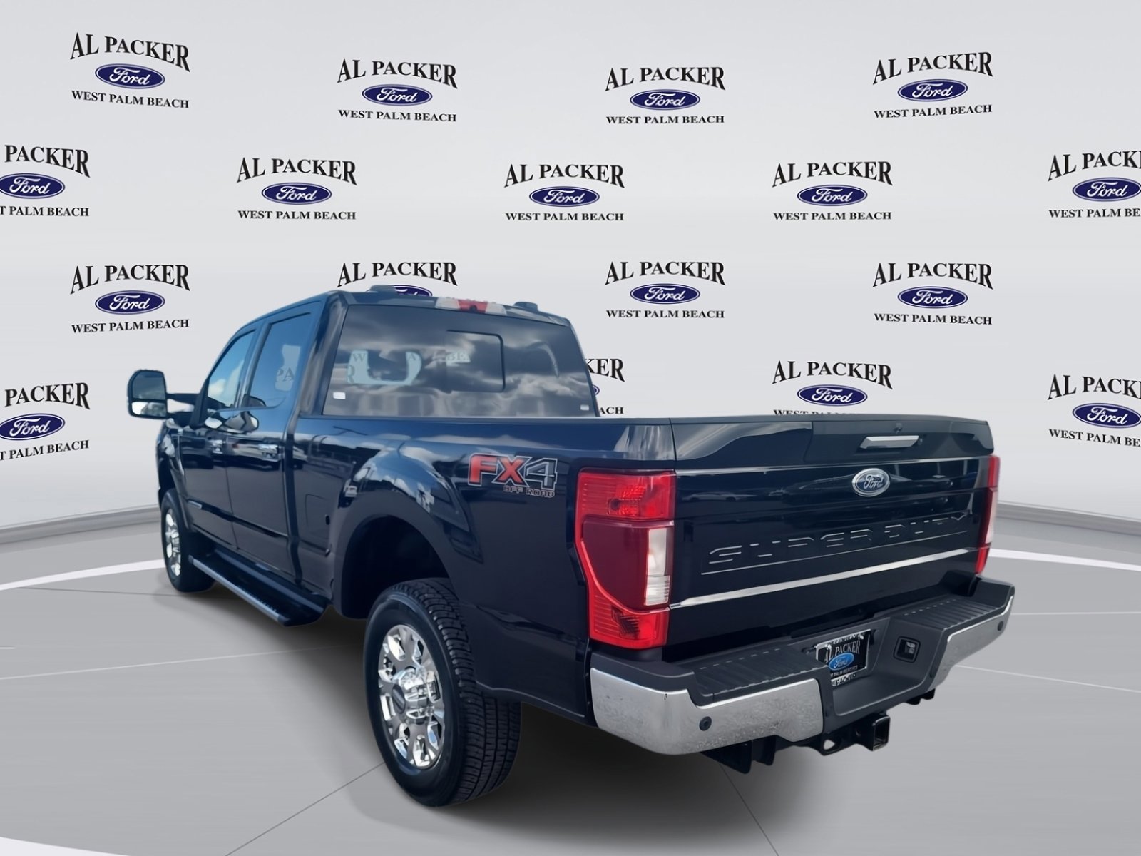 Certified 2020 Ford F250 Lariat w/ Chrome Package image 3