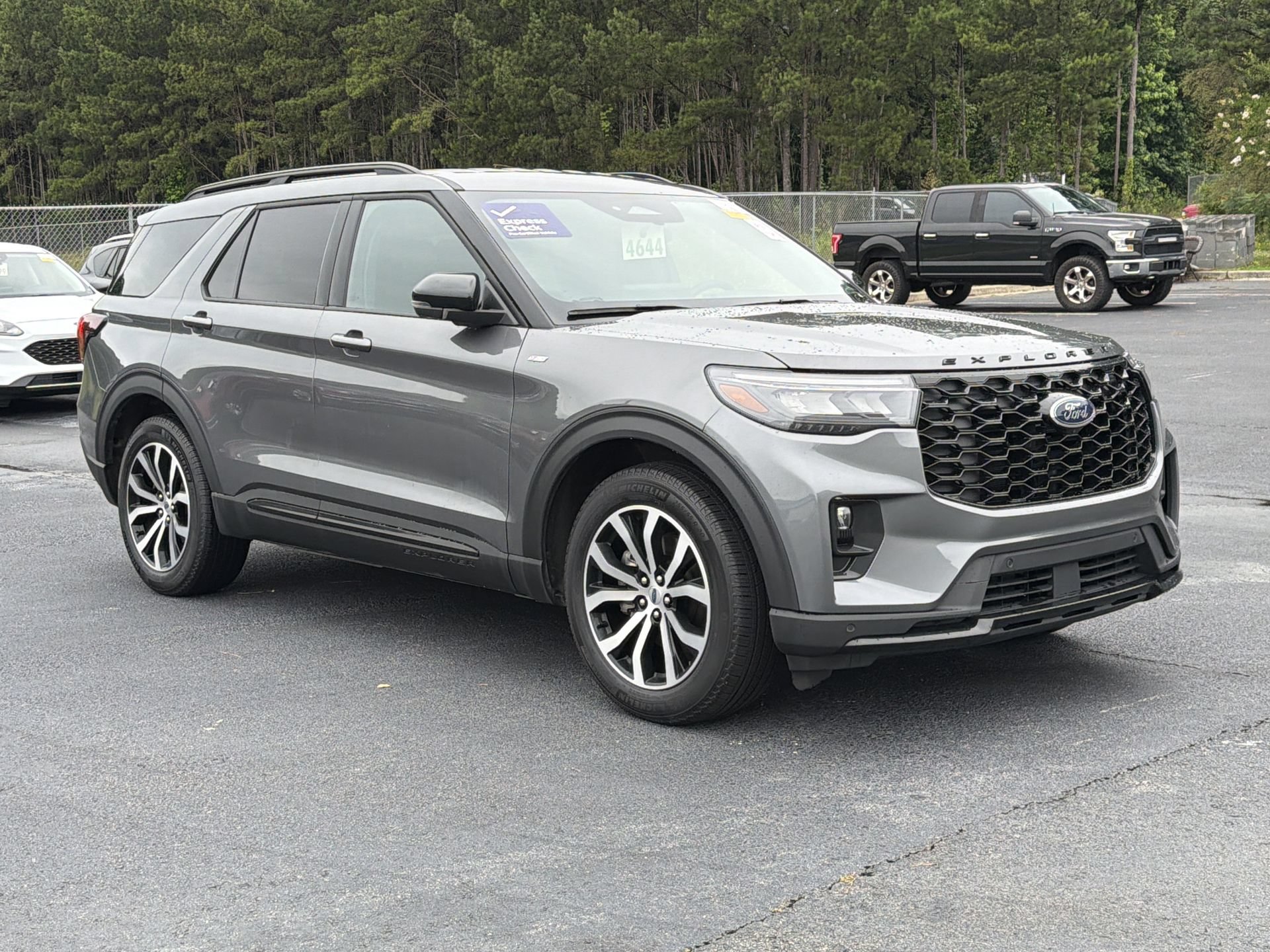 Certified 2025 Ford Explorer ST-Line RWD image 15