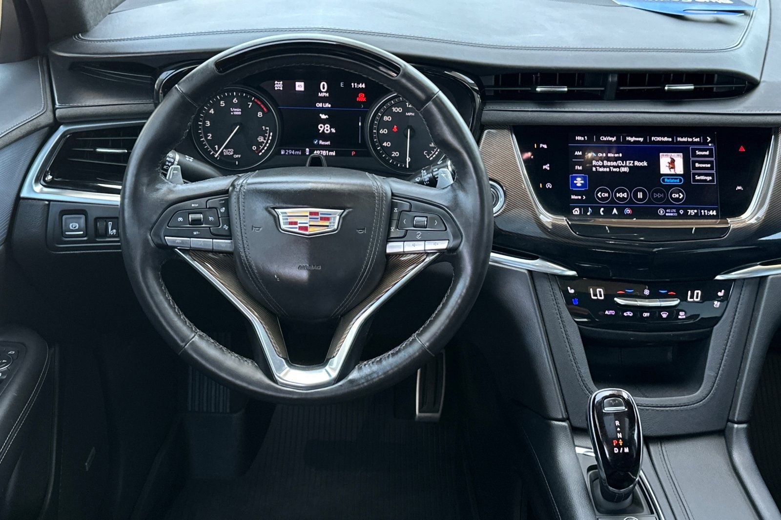 Used 2024 Cadillac XT6 Sport w/ LPO, Onyx Lite Package AWD/4WD image 13