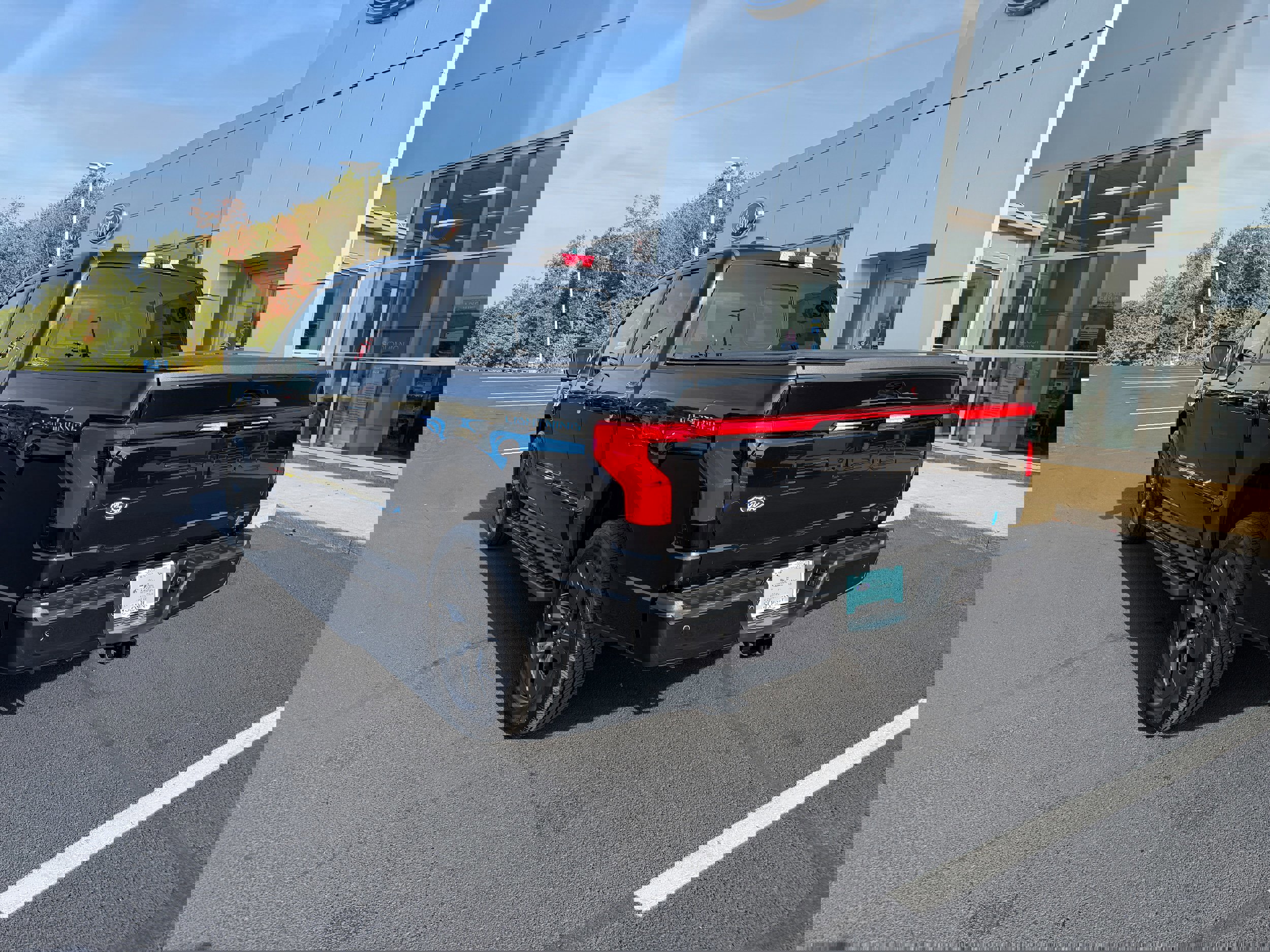 Certified 2024 Ford F150 Lightning Lariat image 5