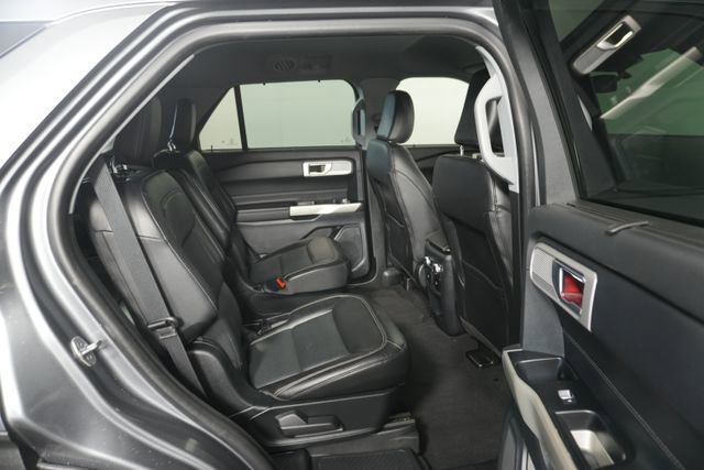 Certified 2021 Ford Explorer Limited w/ Equipment Group 301A AWD/4WD image 28