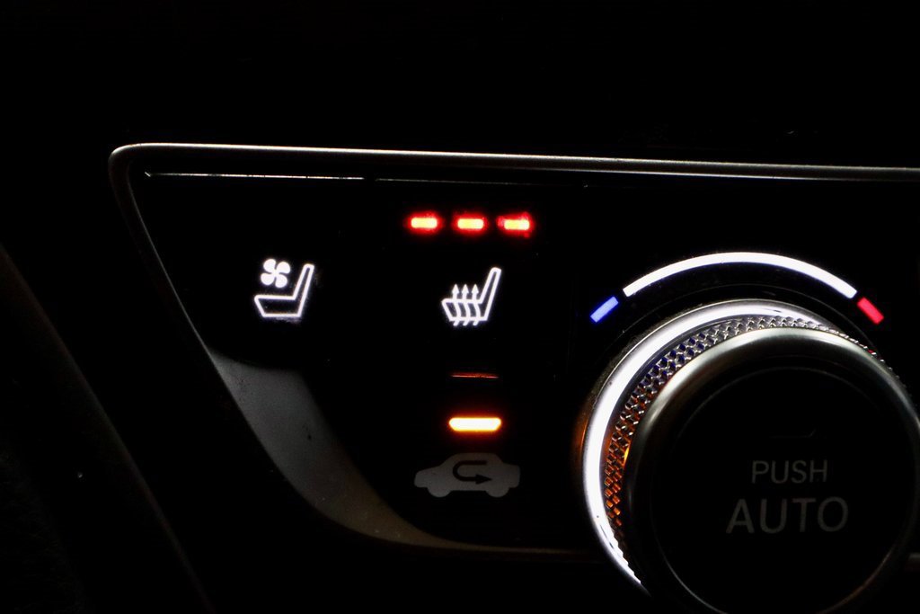 Used 2022 Honda Accord Touring image 35