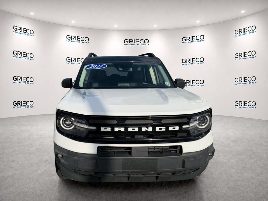 Certified 2021 Ford Bronco Sport Outer Banks w/ Outer Banks Package AWD/4WD image 2