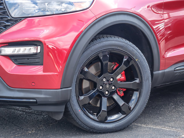 Certified 2022 Ford Explorer ST w/ Equipment Group 401A AWD/4WD image 3