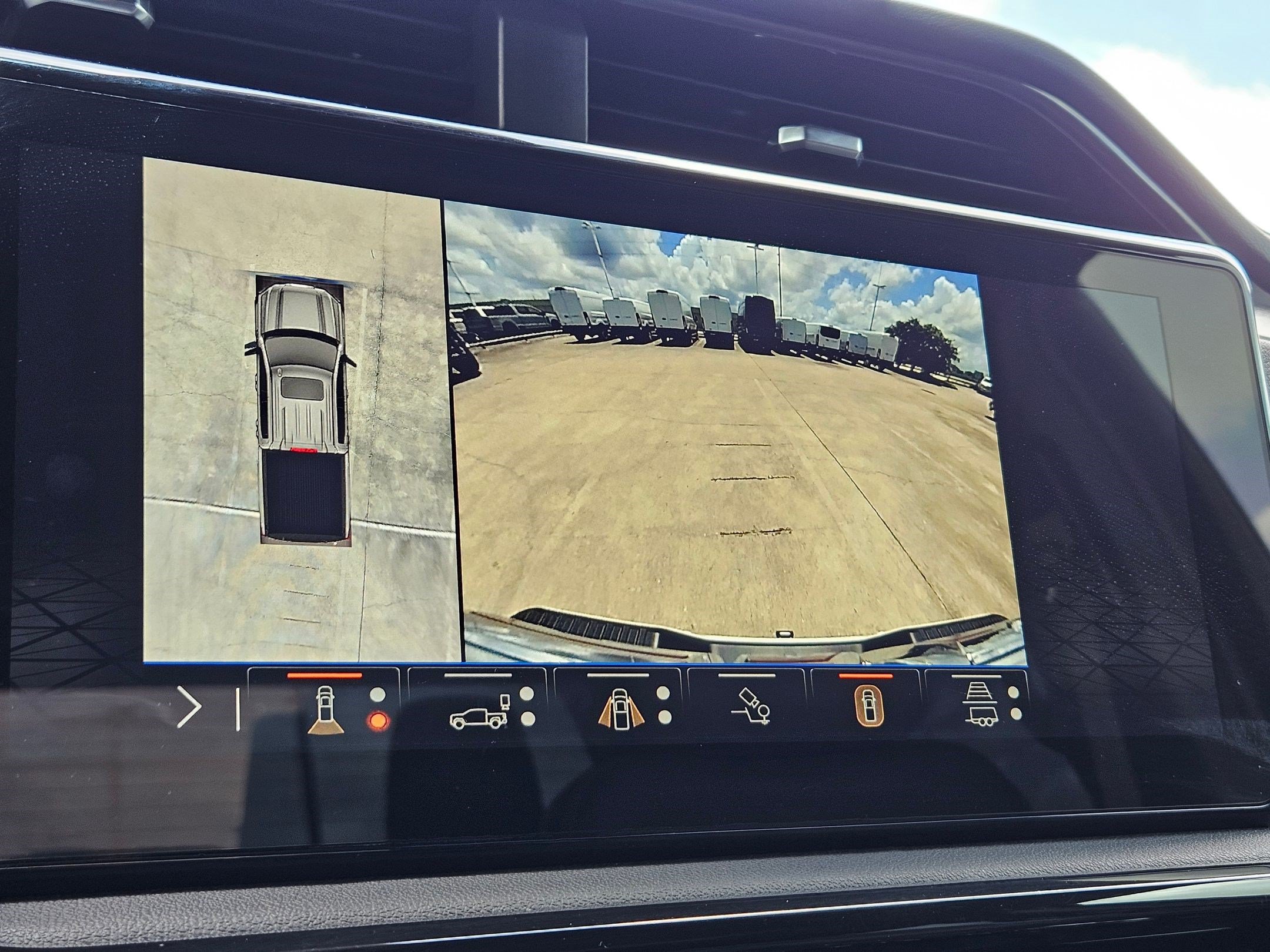 Used 2025 GMC Sierra 1500 AT4 AWD/4WD image 26