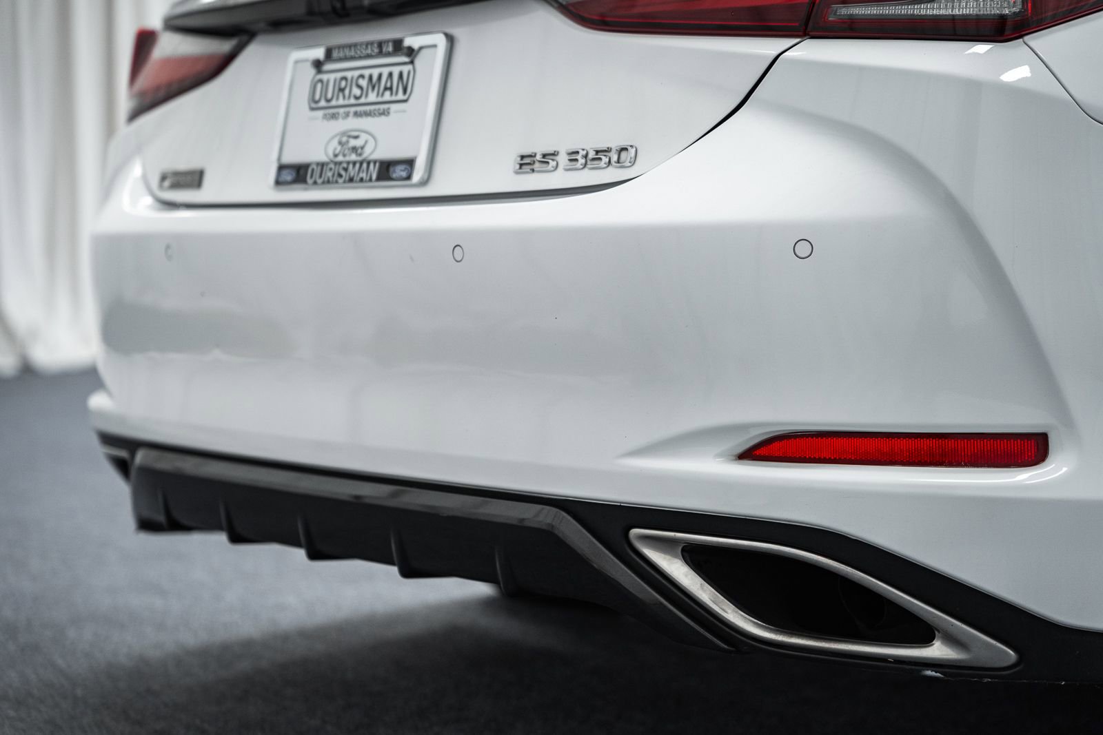 Used 2021 Lexus ES 350 F Sport w/ Accessory Package FWD image 10