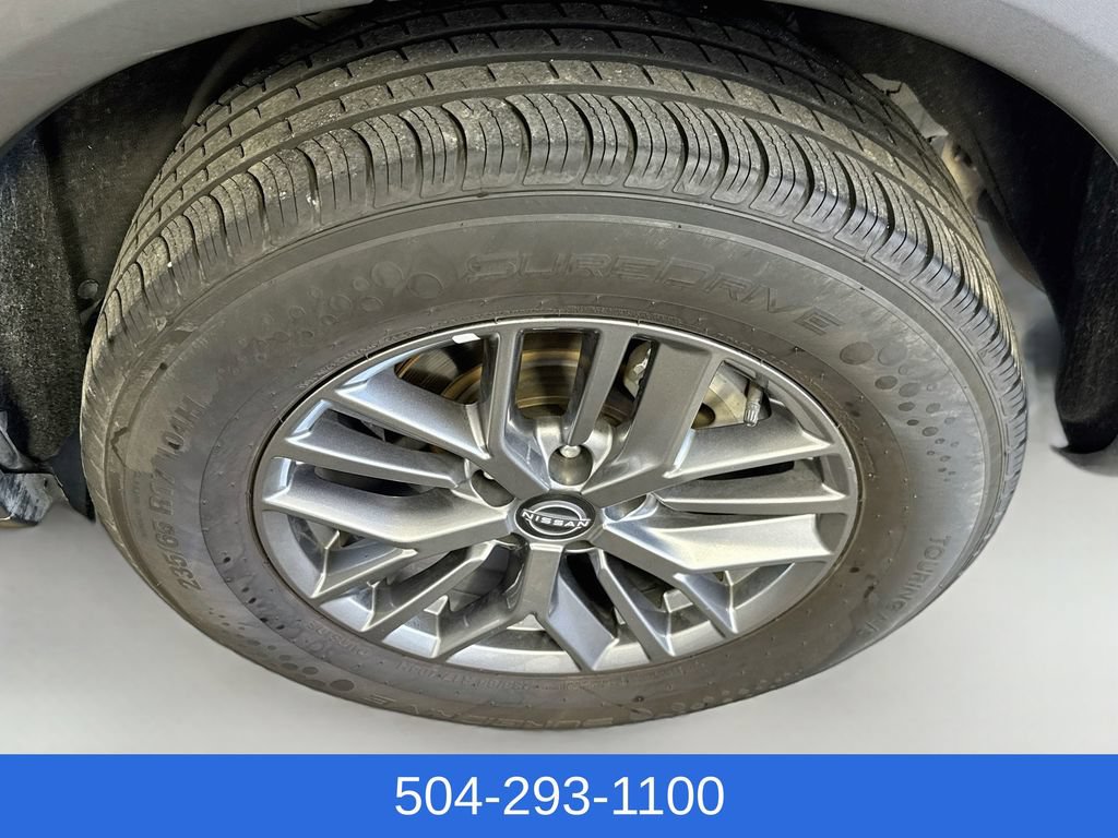 Used 2024 Nissan Rogue S AWD/4WD image 30