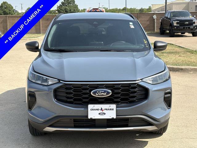 Certified 2025 Ford Escape ST-Line FWD image 9