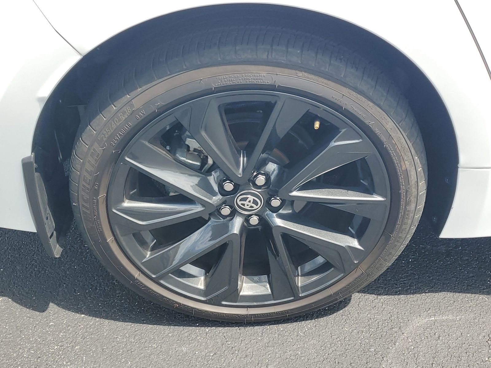 Used 2024 Toyota Corolla SE FWD image 5