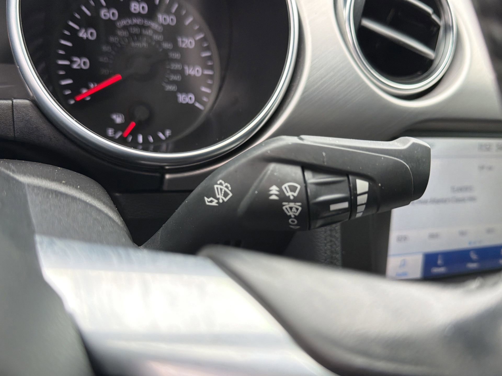 Certified 2022 Ford Mustang Premium w/ Black Accent Package image 17