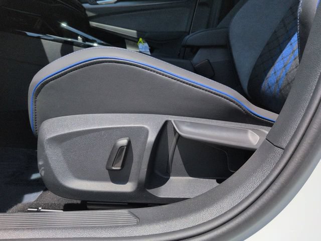 Used 2026 Volkswagen Golf w/ Euro Style Package AWD/4WD image 22