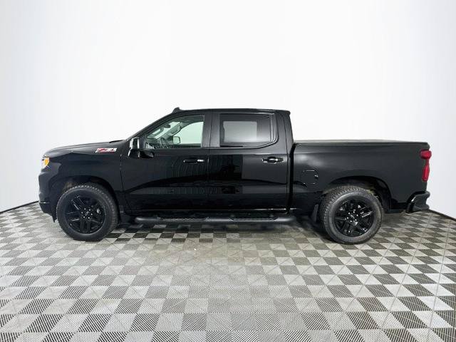 Used 2024 Chevrolet Silverado 1500 RST w/ Convenience Package II AWD/4WD image 4