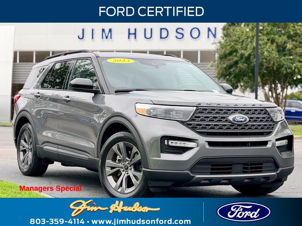 Certified 2023 Ford Explorer XLT w/ Equipment Group 202A
