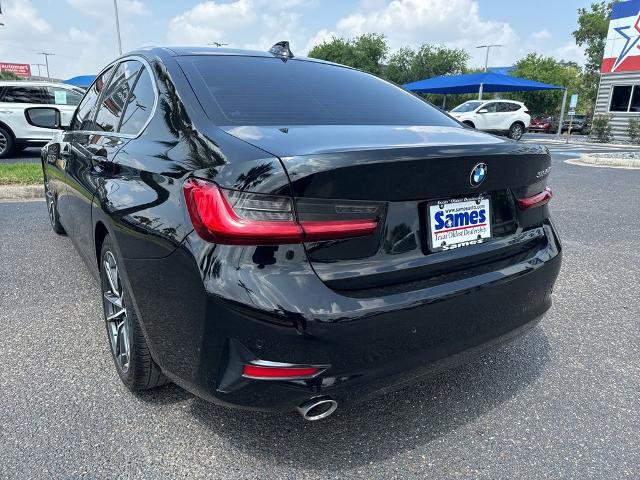 Used 2020 BMW 330i Sedan w/ Driving Assistance Package RWD image 3