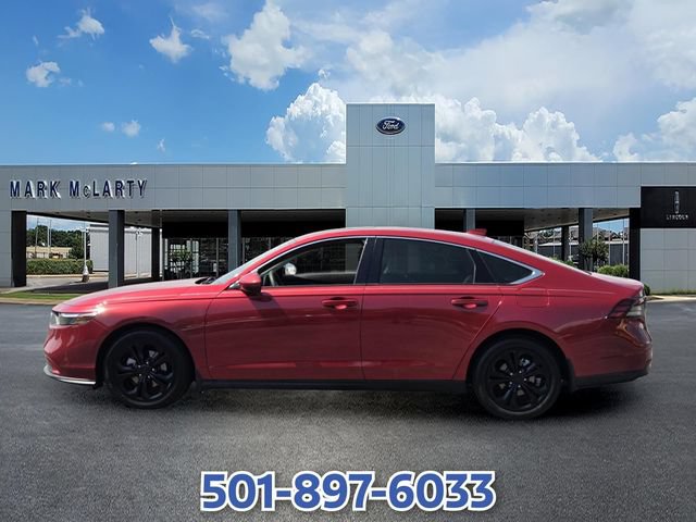 Used 2024 Honda Accord EX image 2