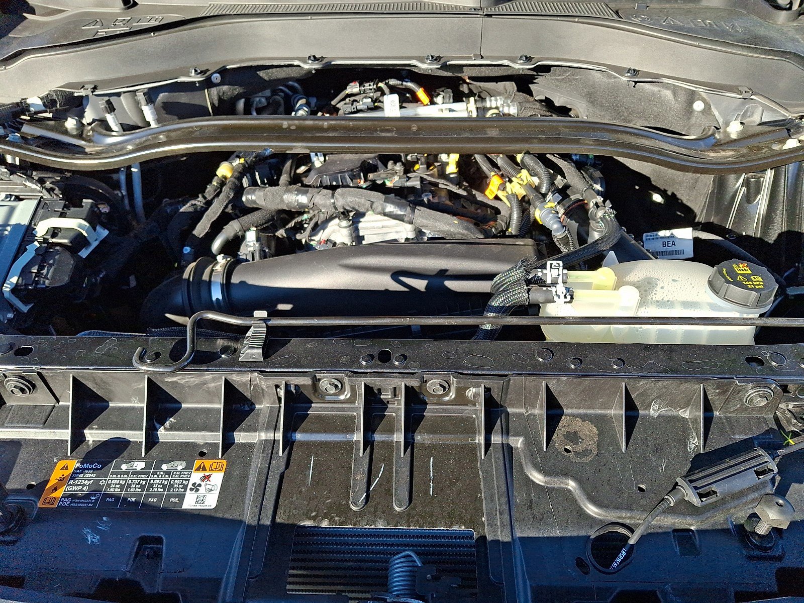 Certified 2025 Ford Explorer ST-Line w/ ST-Line Street Pack image 27