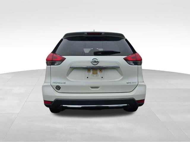 Used 2017 Nissan Rogue SV AWD/4WD image 7