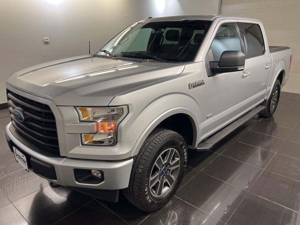 Certified 2017 Ford F150 XLT w/ Equipment Group 302A Luxury image 3