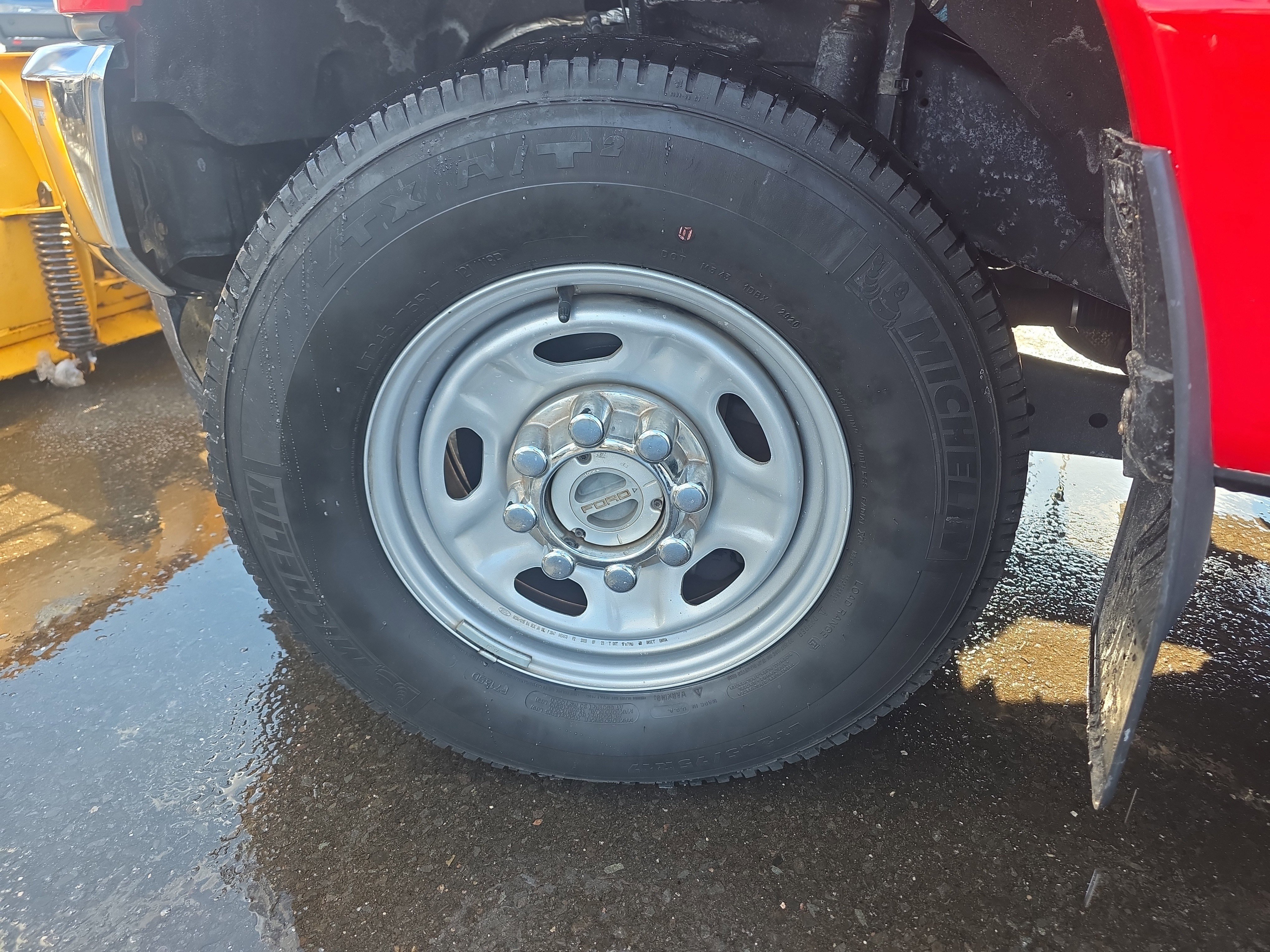 Certified 2020 Ford F250 XL w/ Power Equipment Group image 15