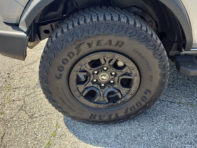 Certified 2023 Ford Bronco Wildtrak AWD/4WD image 5