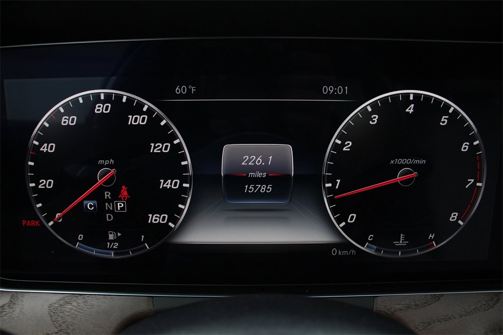 Used 2020 Mercedes-Benz E 450 4MATIC Sedan image 31