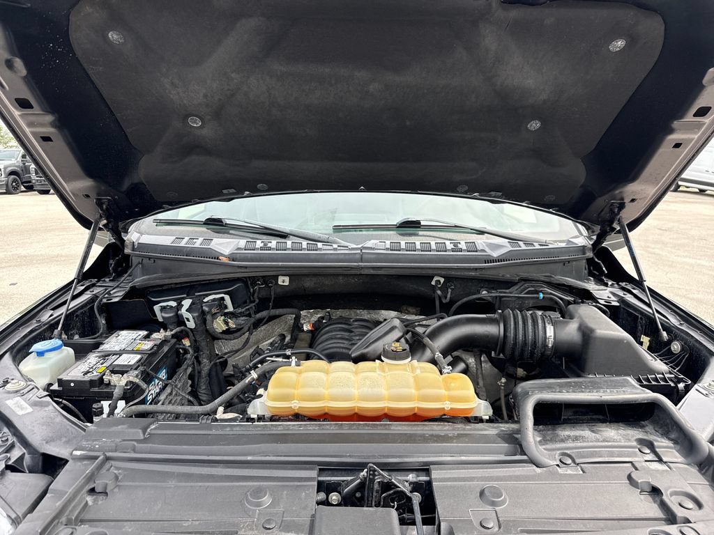 Certified 2019 Ford F150 Lariat w/ Equipment Group 502A Luxury AWD/4WD image 29