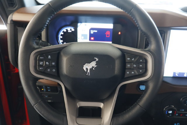 Certified 2024 Ford Bronco Outer Banks w/ Sasquatch Package AWD/4WD image 14