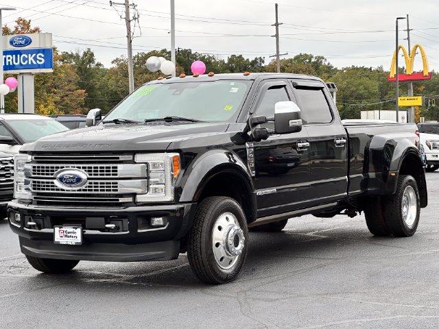 Certified 2018 Ford F450 Platinum w/ Platinum Ultimate Package AWD/4WD image 3