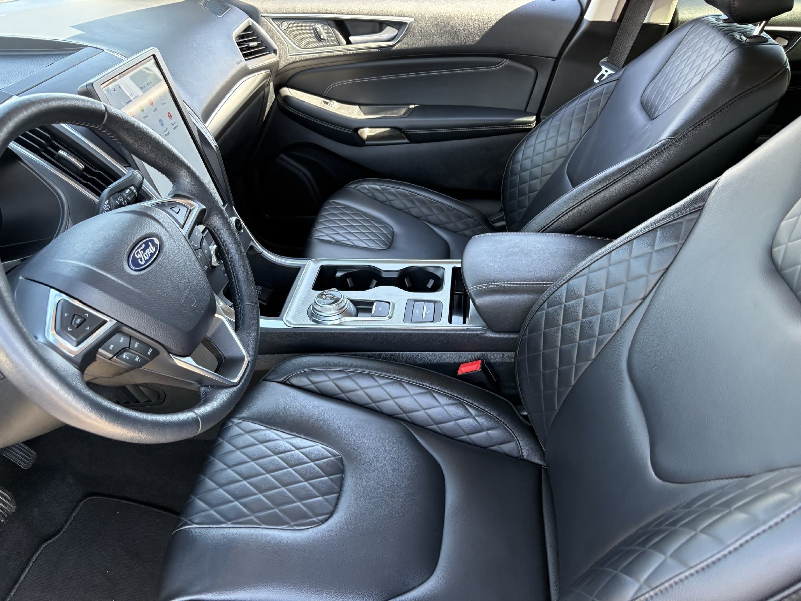 Certified 2024 Ford Edge Titanium AWD/4WD image 22