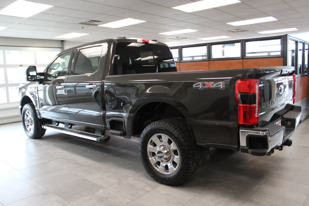 Certified 2024 Ford F350 Lariat w/ Chrome Package AWD/4WD image 7