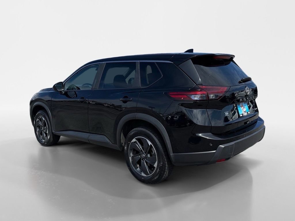 Used 2024 Nissan Rogue SV image 5