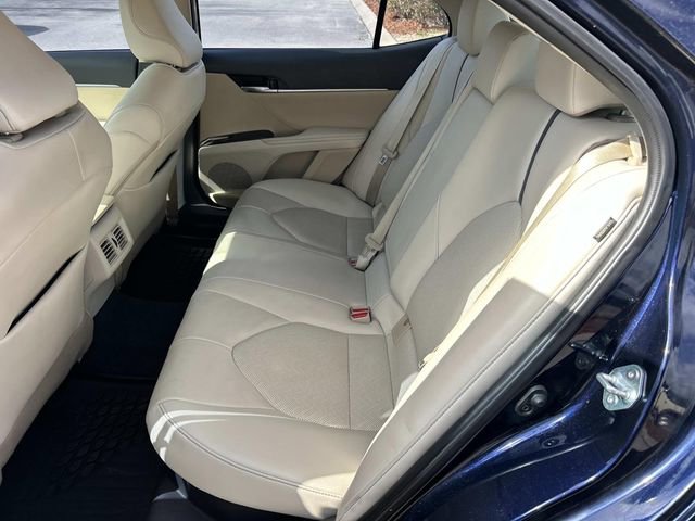 Used 2022 Toyota Camry XLE w/ Cold Weather Package image 21