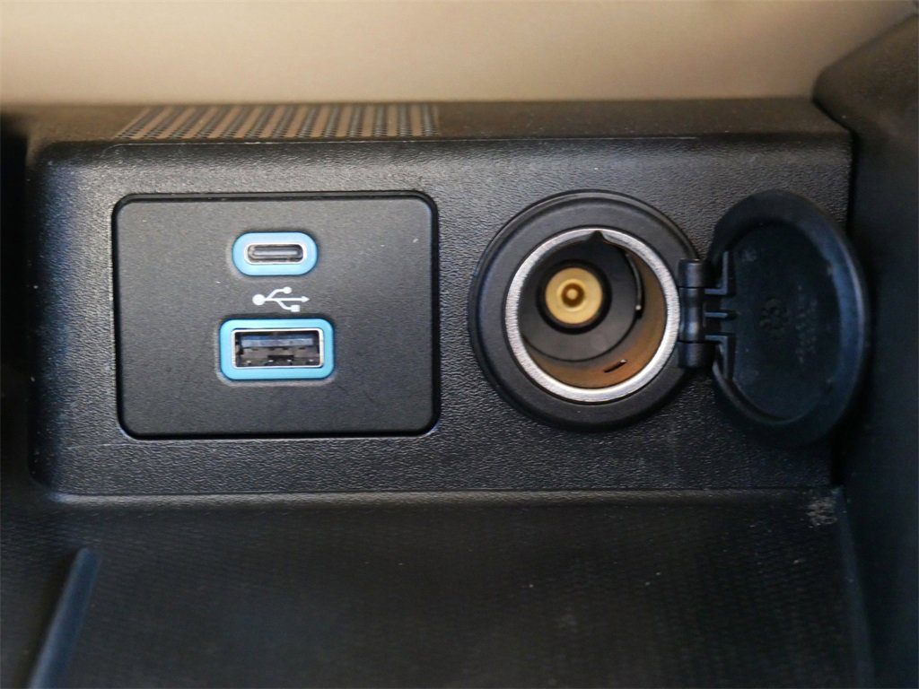 Certified 2022 Ford Escape Titanium image 22