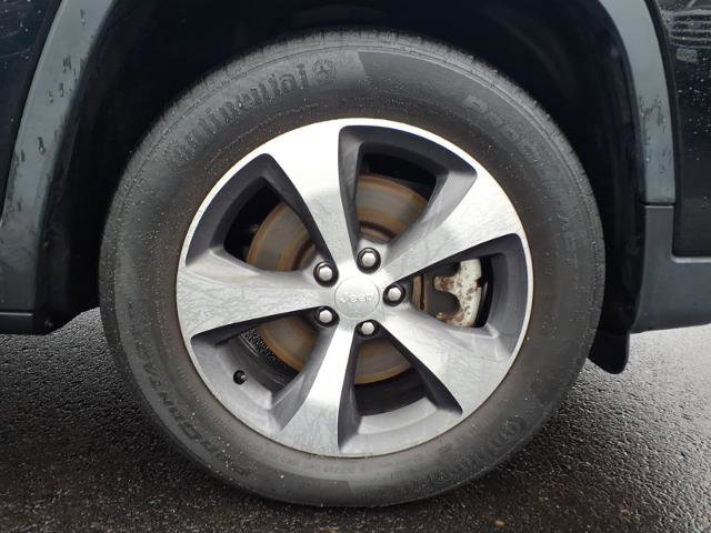 Used 2021 Jeep Cherokee Limited w/ Elite Package image 23