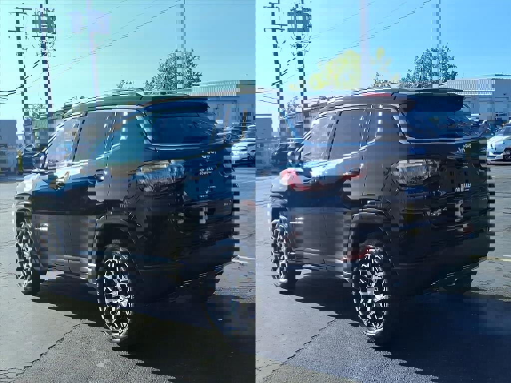 Used 2024 Jeep Compass Limited video 2