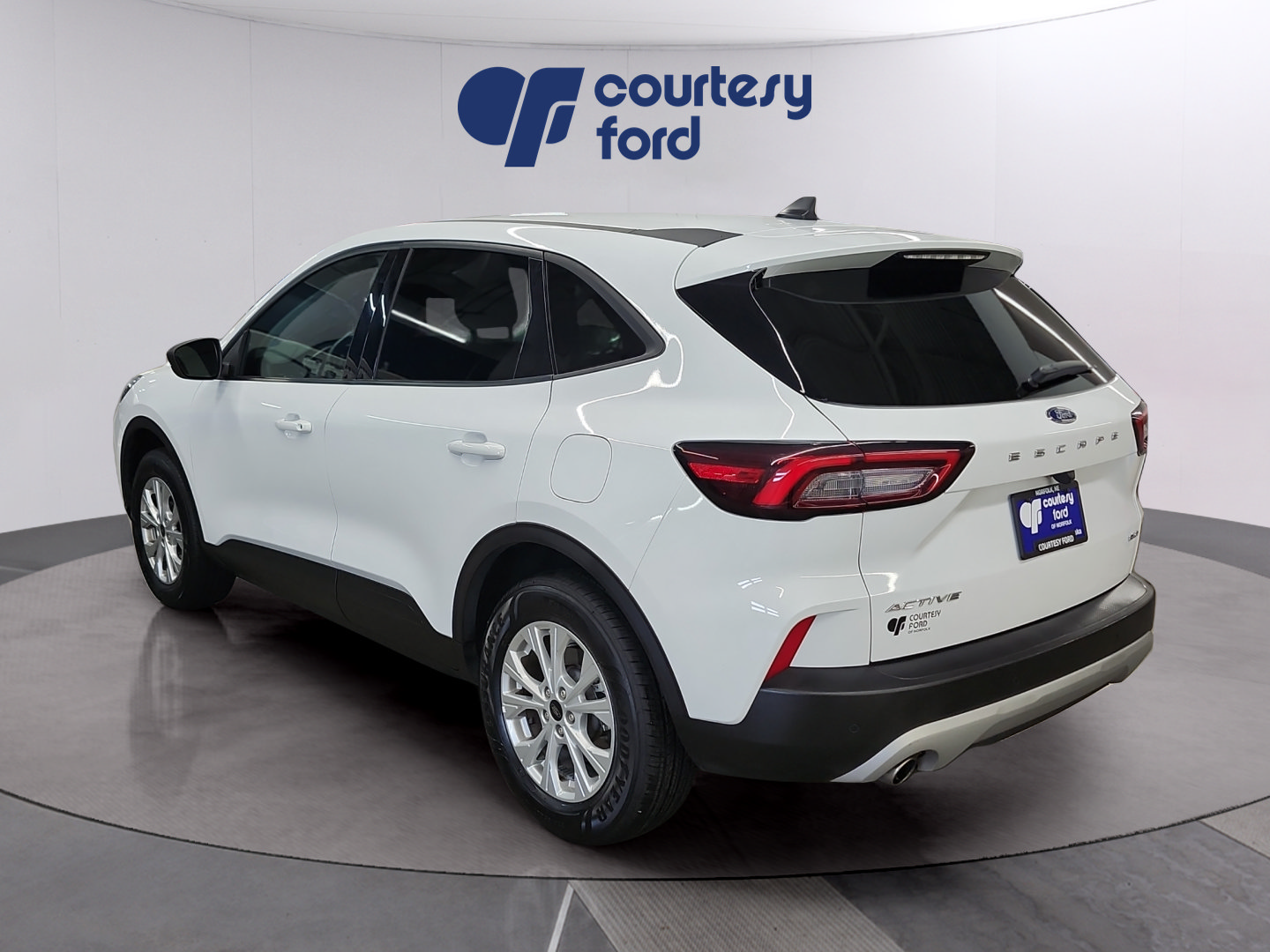Certified 2025 Ford Escape Active w/ Tech Pack #1 AWD/4WD image 5
