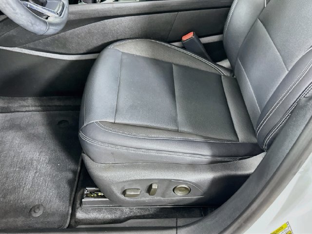 Used 2024 Chevrolet Blazer EV LT AWD/4WD image 26