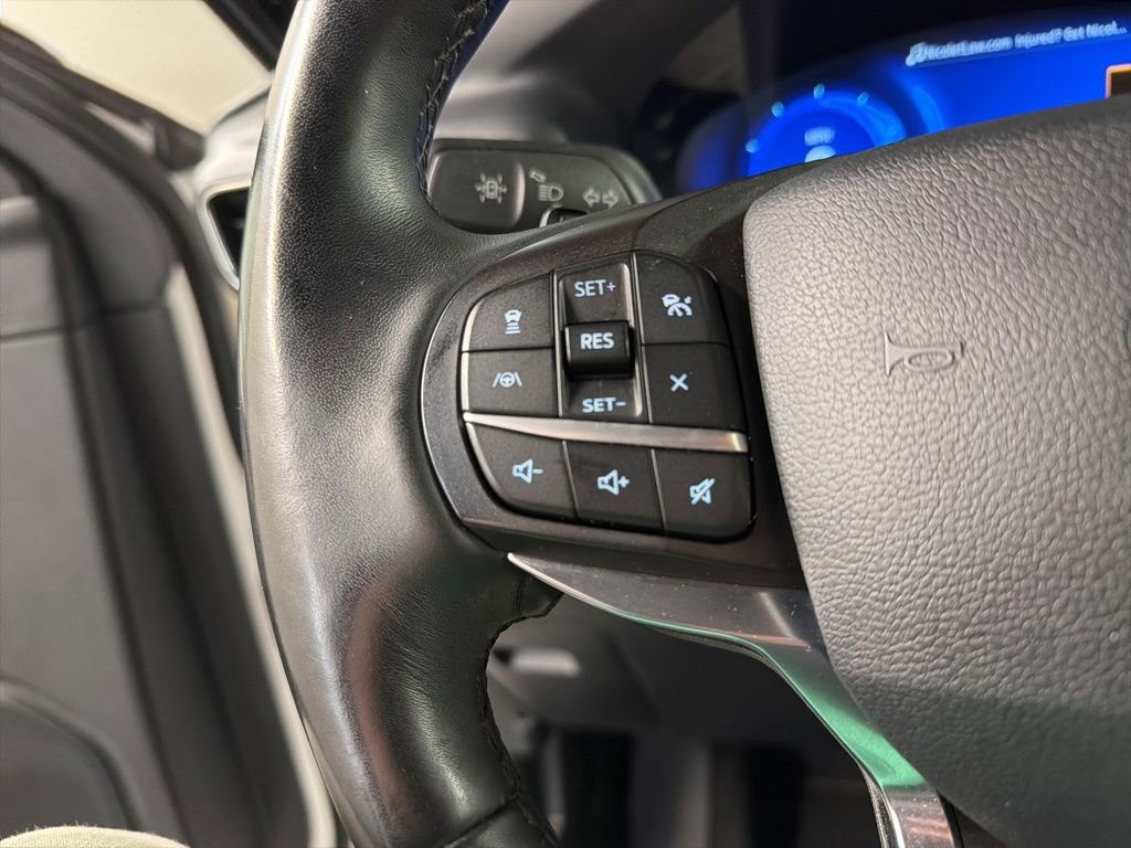 Certified 2020 Ford Explorer Platinum w/ Premium Technology Package AWD/4WD image 18