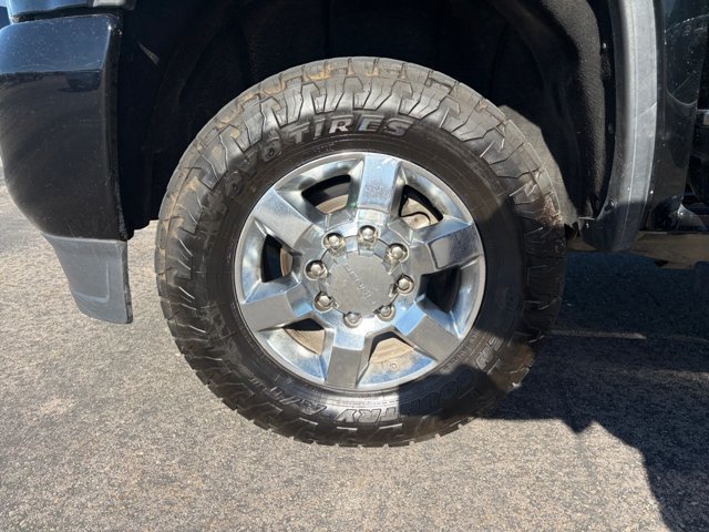 Used 2017 GMC Sierra 3500 Denali w/ Duramax Plus Package AWD/4WD image 26