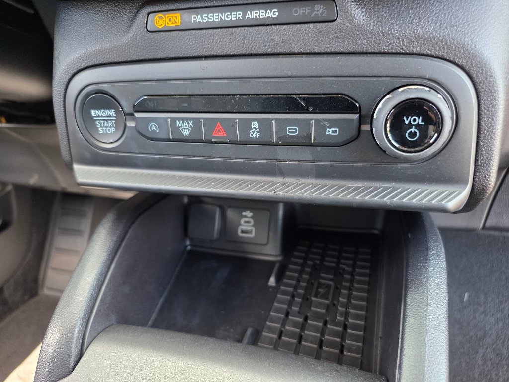 Certified 2025 Ford Bronco Sport Heritage w/ Convenience Package AWD/4WD image 5