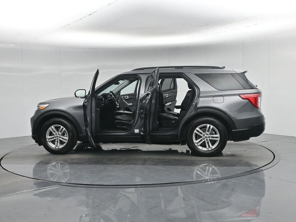 Certified 2021 Ford Explorer XLT image 58