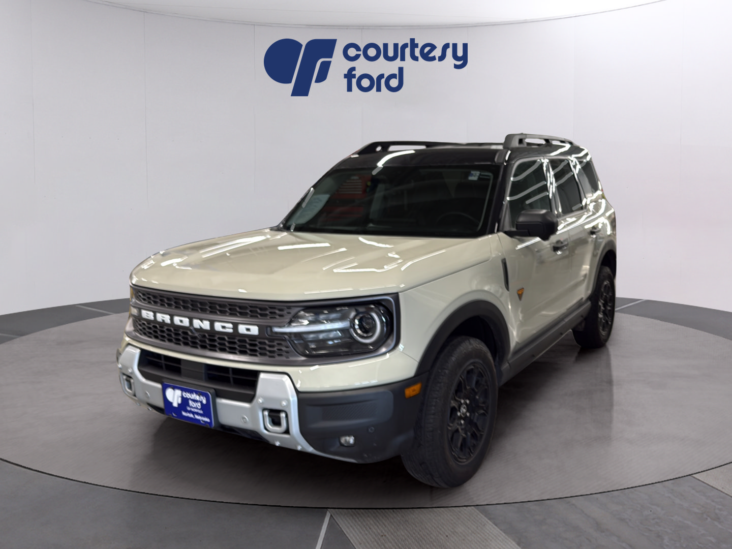 Certified 2025 Ford Bronco Sport Badlands AWD/4WD image 4