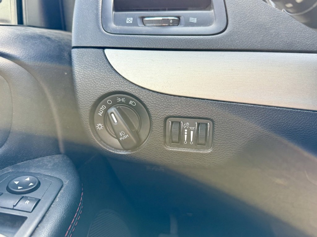 Used 2019 Dodge Grand Caravan GT image 25