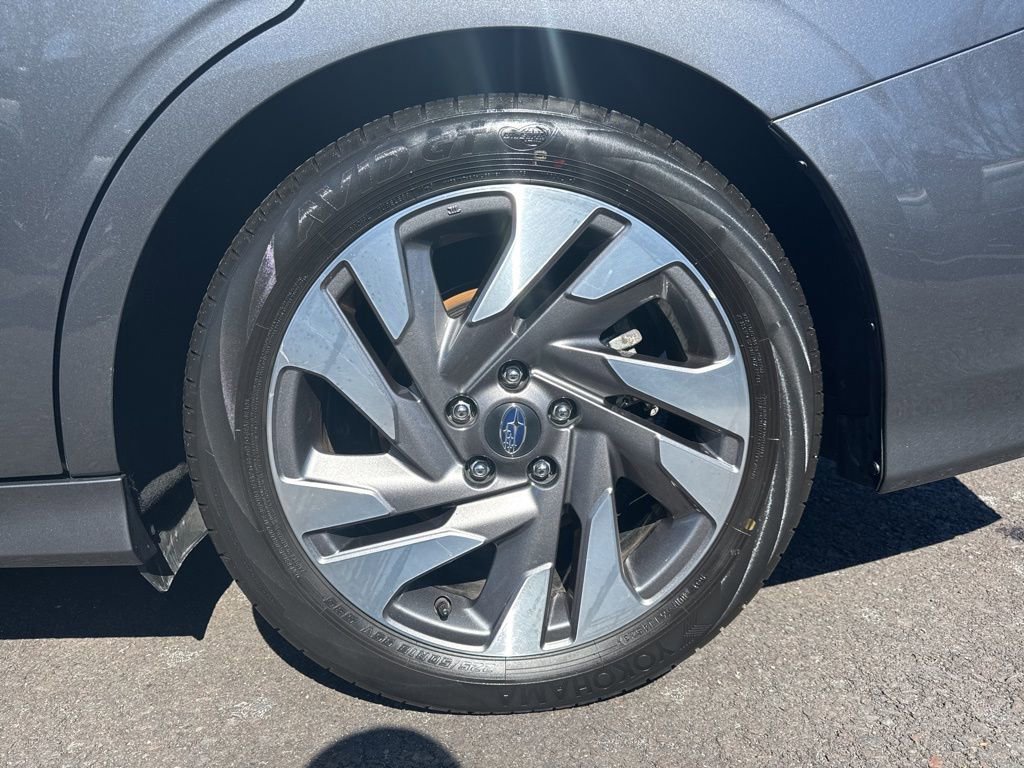Used 2024 Subaru Legacy Limited image 10