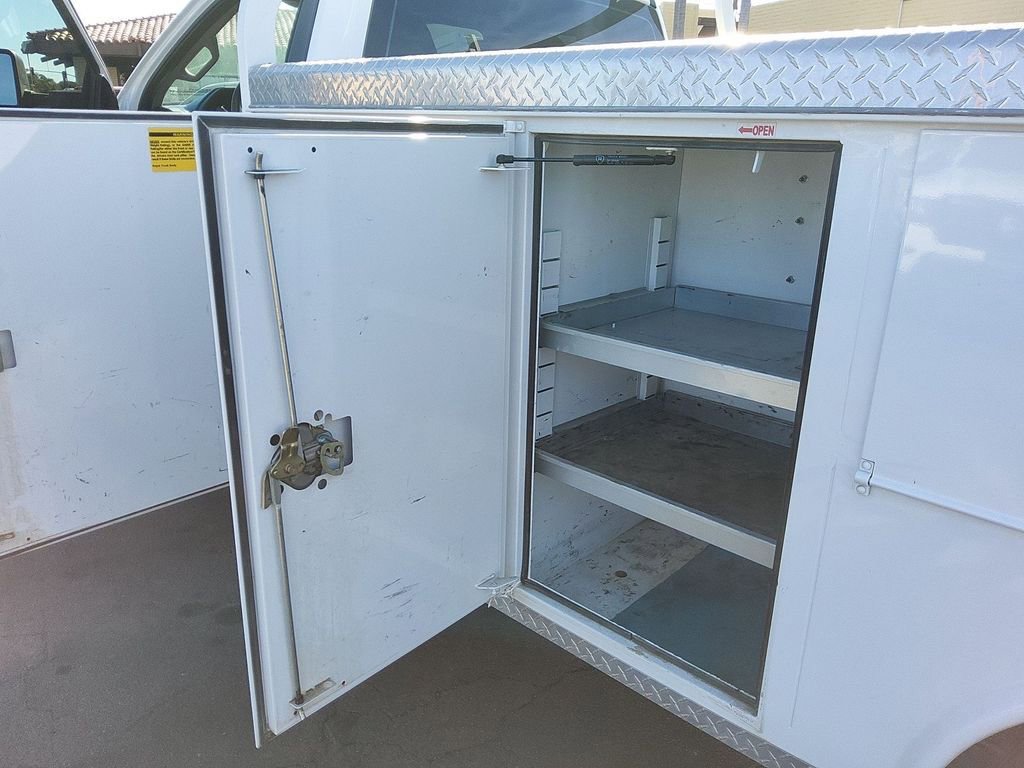 Certified 2021 Ford F450 XL w/ Power Equipment Group image 16