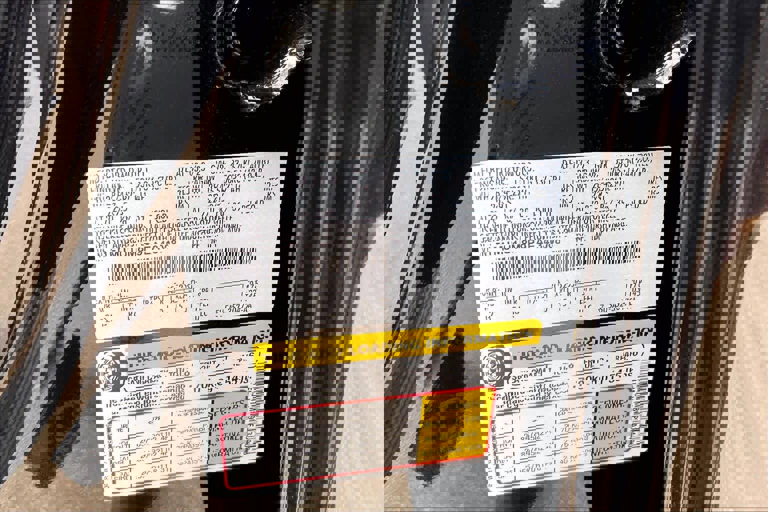 Certified 2023 Ford Expedition Platinum image 36