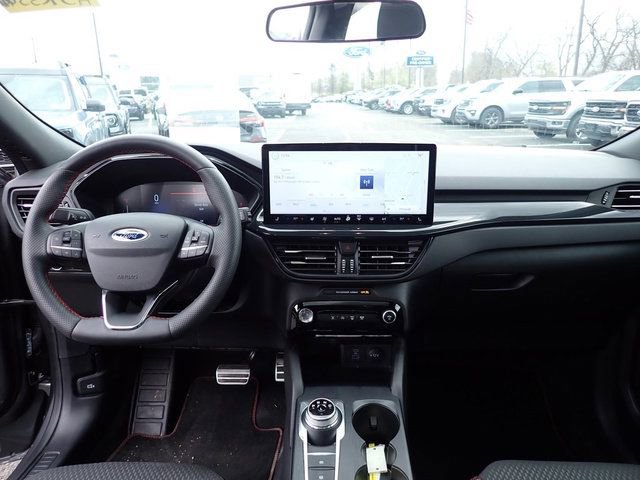 Certified 2023 Ford Escape ST-Line w/ Tech Pack #1 AWD/4WD image 13