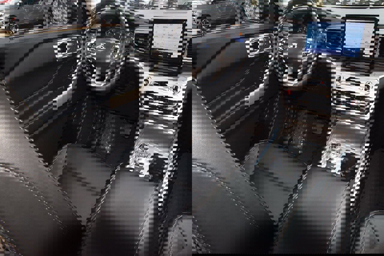 Certified 2023 Ford Explorer XLT w/ Equipment Group 202A image 16