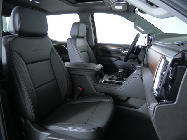 Used 2024 GMC Sierra 1500 Denali AWD/4WD image 13
